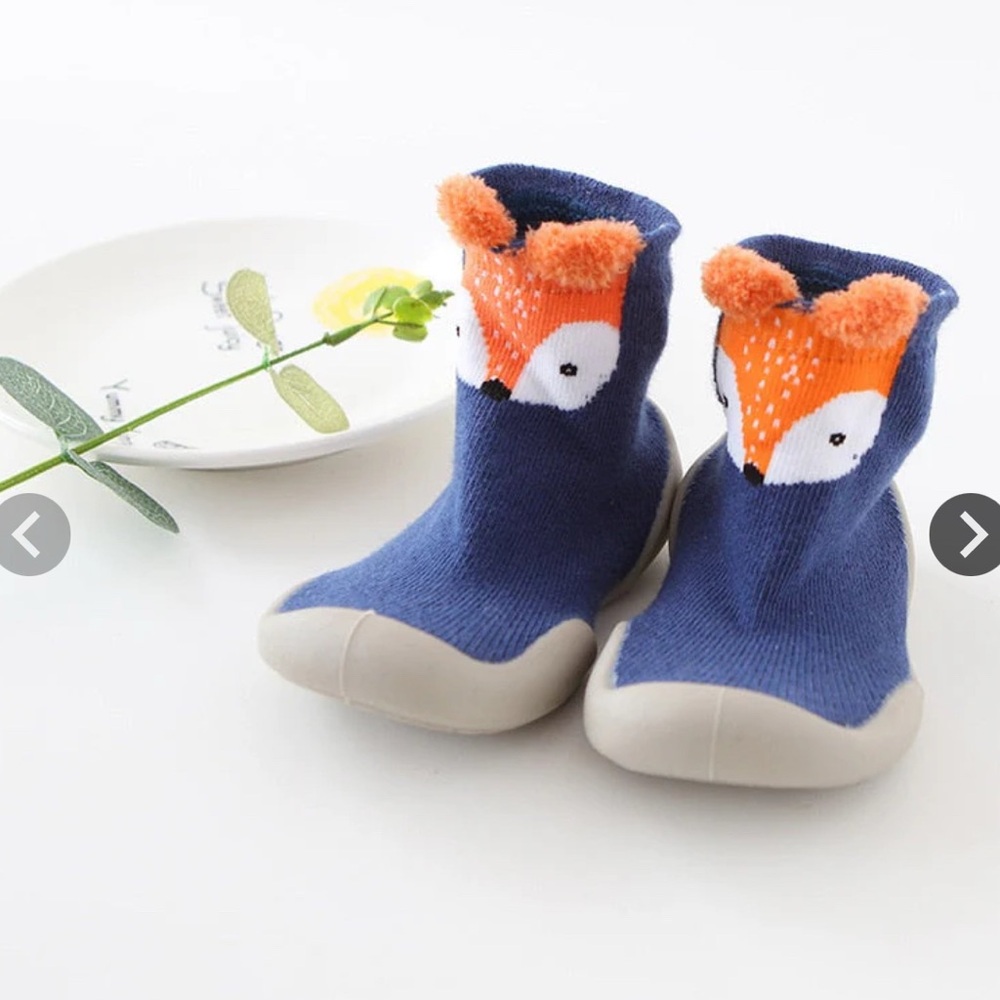 Tiny Explorings Fitted Barefoot Shoe with Fox Design